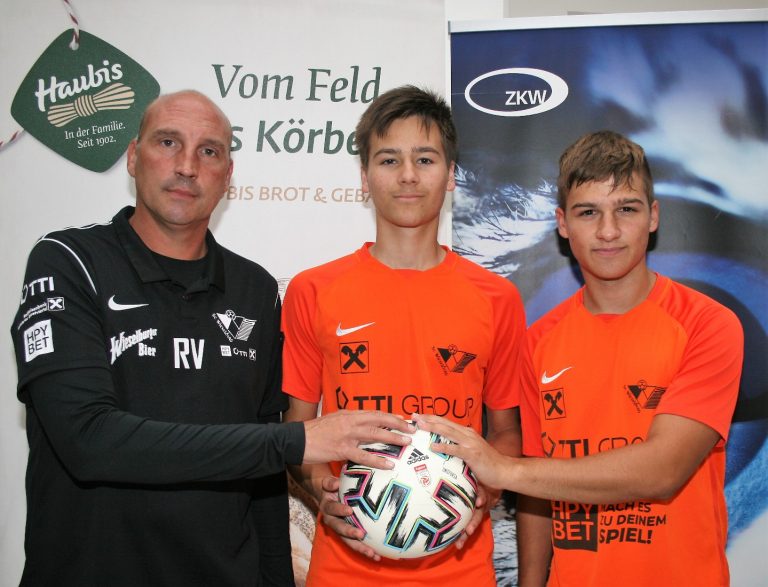 Der SCW Wieselburg bedankt sich bei ZKW Lichtsysteme für die Übernahme der Patronanz im Finalspiel gegen Purgstall.