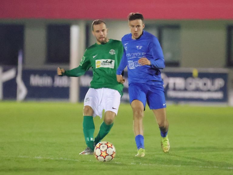 Filip Faletar (r.) erzielte das entscheidende 3:0 vom Punkt.