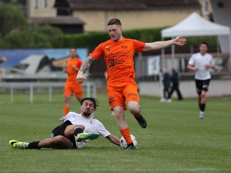 2:1 durch Luca Biber (re.), sein elfter Saisontreffer.